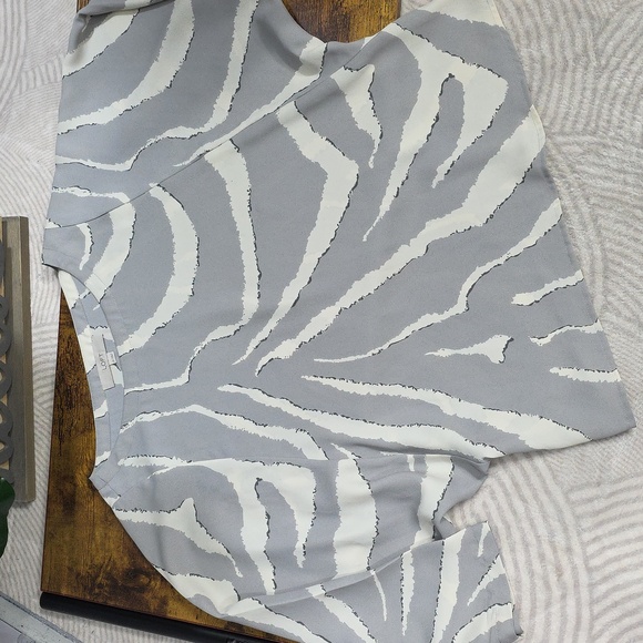 Loft Dolman Sleeve Top - Picture 2 of 8